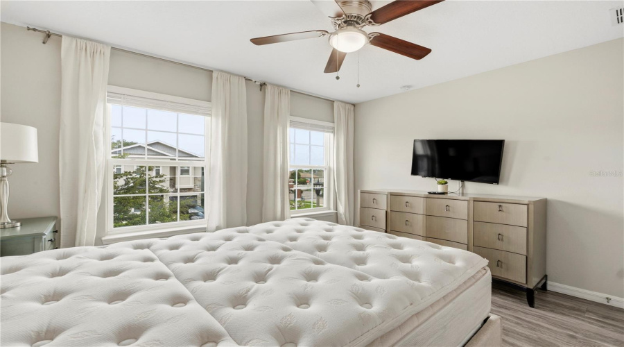 DAVENPORT, Florida 33896, 4 Bedrooms Bedrooms, ,2 BathroomsBathrooms,Residential,For Sale,ABERDEEN,0,MFRG5113772