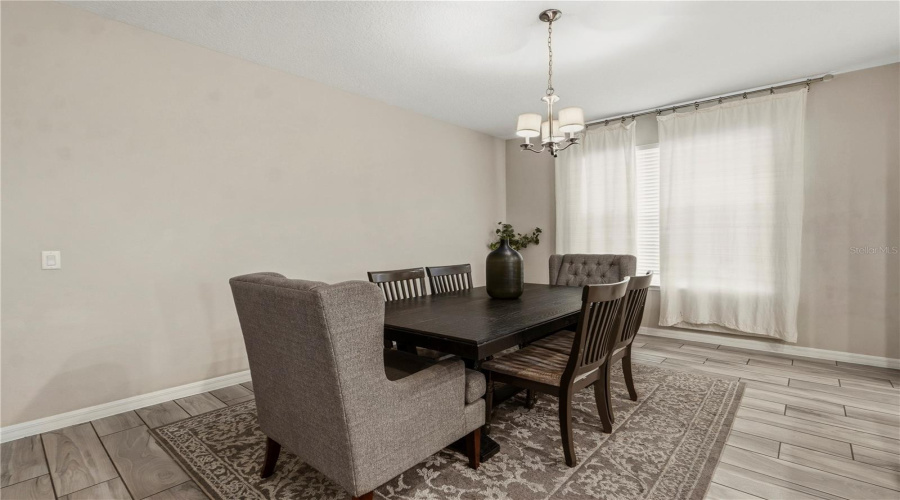 DAVENPORT, Florida 33896, 4 Bedrooms Bedrooms, ,2 BathroomsBathrooms,Residential,For Sale,ABERDEEN,0,MFRG5113772