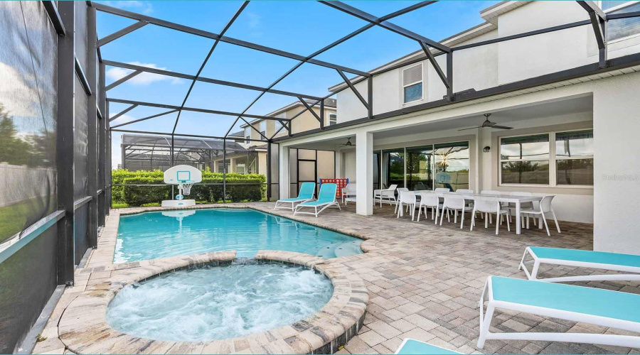 KISSIMMEE, Florida 34747, 9 Bedrooms Bedrooms, ,6 BathroomsBathrooms,Residential,For Sale,NASSAU POINT,0,MFRS5138722