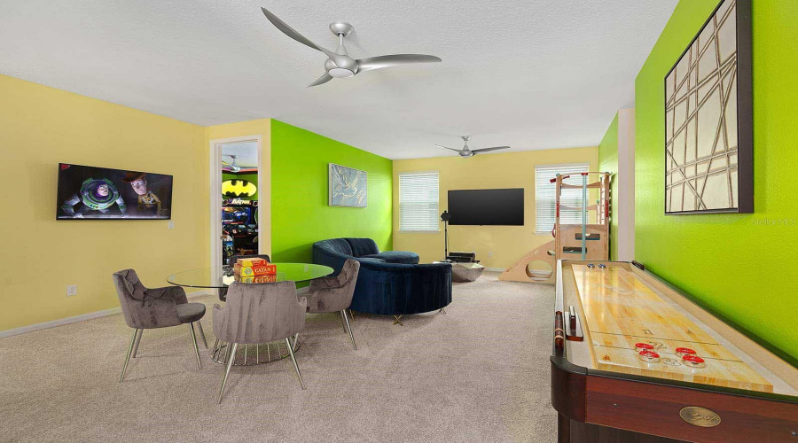 KISSIMMEE, Florida 34747, 9 Bedrooms Bedrooms, ,6 BathroomsBathrooms,Residential,For Sale,NASSAU POINT,0,MFRS5138722