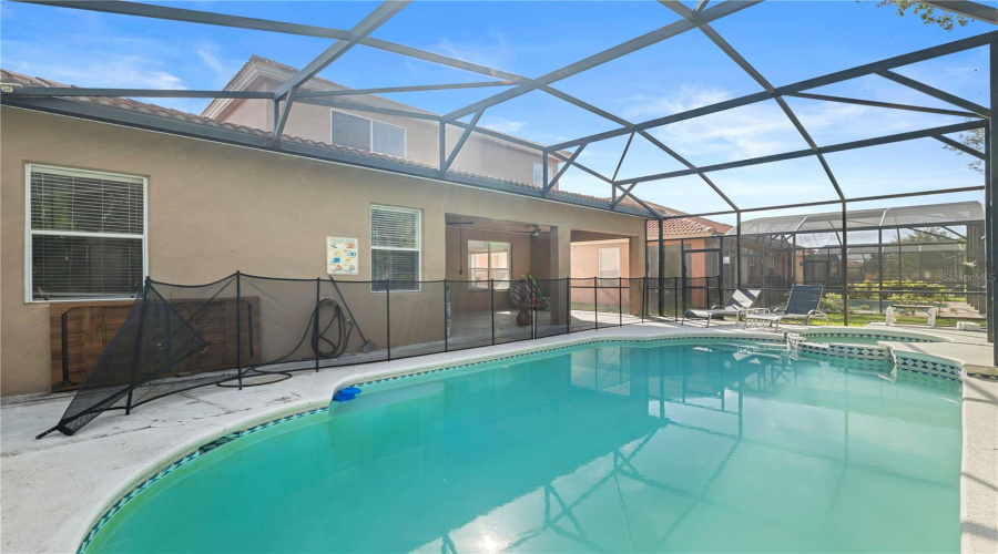 KISSIMMEE, Florida 34746, 4 Bedrooms Bedrooms, ,3 BathroomsBathrooms,Residential,For Sale,LAS FUENTES,0,MFRTB8433448