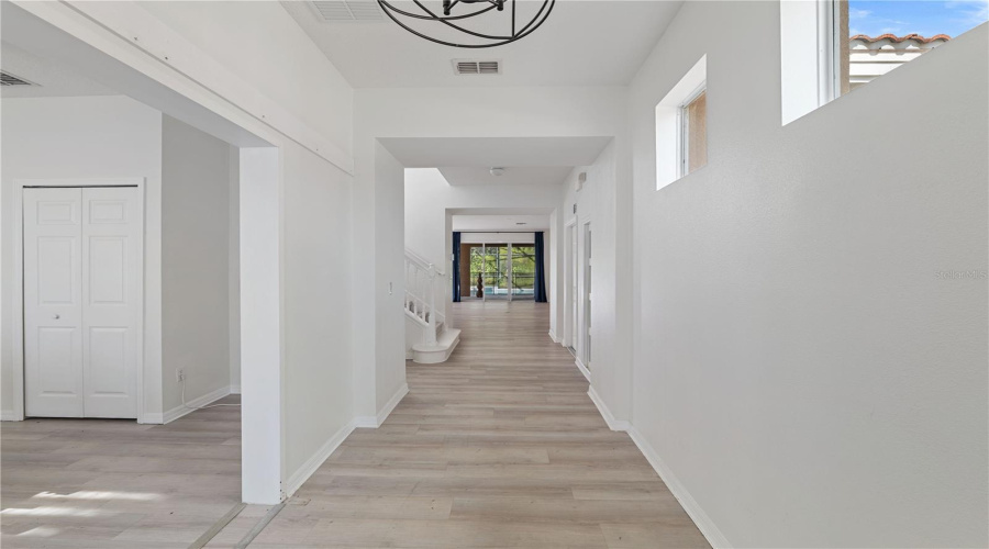 KISSIMMEE, Florida 34746, 4 Bedrooms Bedrooms, ,3 BathroomsBathrooms,Residential,For Sale,LAS FUENTES,0,MFRTB8433448