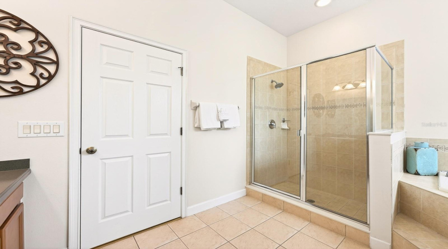 Separate Shower.