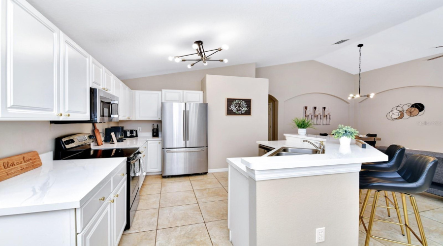 KISSIMMEE, Florida 34746, 4 Bedrooms Bedrooms, ,3 BathroomsBathrooms,Residential,For Sale,CUMBRIAN LAKES,0,MFRO6420419