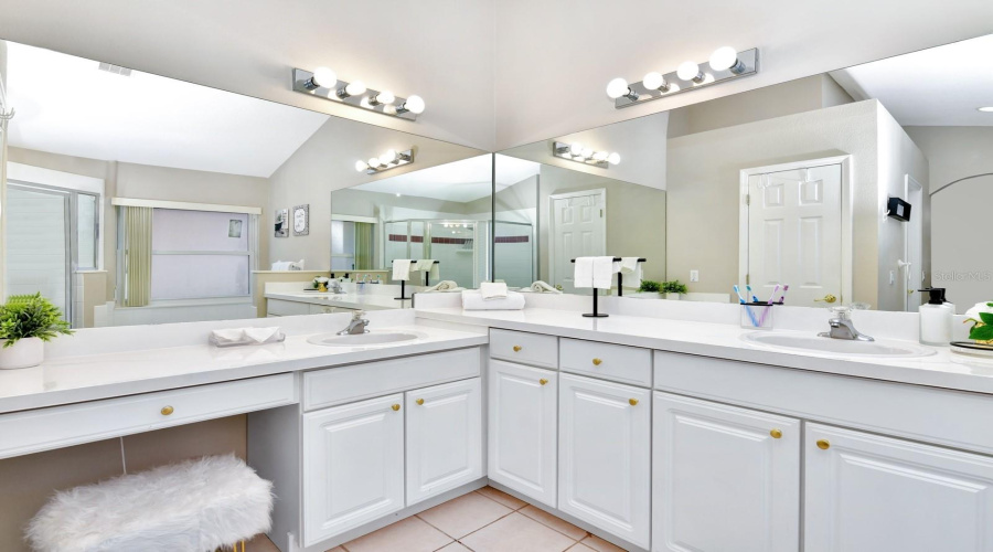 KISSIMMEE, Florida 34746, 4 Bedrooms Bedrooms, ,3 BathroomsBathrooms,Residential,For Sale,CUMBRIAN LAKES,0,MFRO6420419