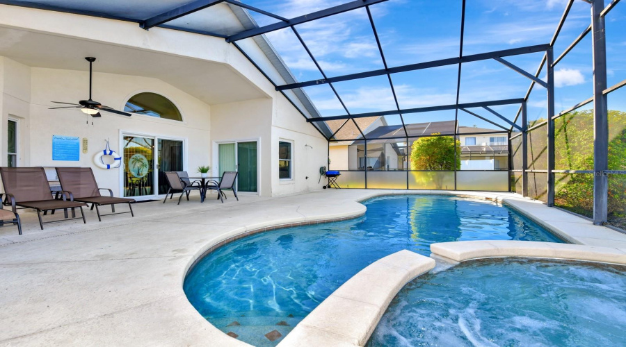 KISSIMMEE, Florida 34746, 4 Bedrooms Bedrooms, ,3 BathroomsBathrooms,Residential,For Sale,CUMBRIAN LAKES,0,MFRO6420419