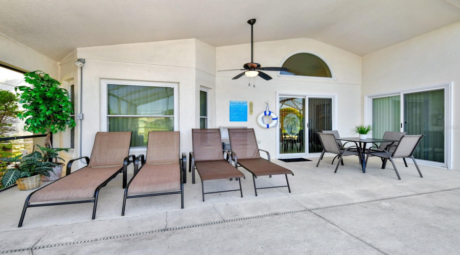 KISSIMMEE, Florida 34746, 4 Bedrooms Bedrooms, ,3 BathroomsBathrooms,Residential,For Sale,CUMBRIAN LAKES,0,MFRO6420419