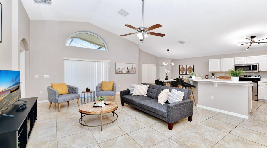 KISSIMMEE, Florida 34746, 4 Bedrooms Bedrooms, ,3 BathroomsBathrooms,Residential,For Sale,CUMBRIAN LAKES,0,MFRO6420419
