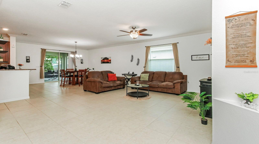 DAVENPORT, Florida 33897, 4 Bedrooms Bedrooms, ,3 BathroomsBathrooms,Residential,For Sale,BELLA VERANO,0,MFRS5152664