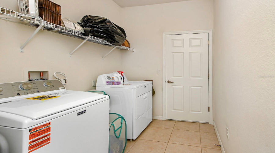 DAVENPORT, Florida 33897, 4 Bedrooms Bedrooms, ,3 BathroomsBathrooms,Residential,For Sale,BELLA VERANO,0,MFRS5152664