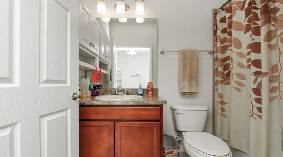 DAVENPORT, Florida 33897, 4 Bedrooms Bedrooms, ,3 BathroomsBathrooms,Residential,For Sale,BELLA VERANO,0,MFRS5152664