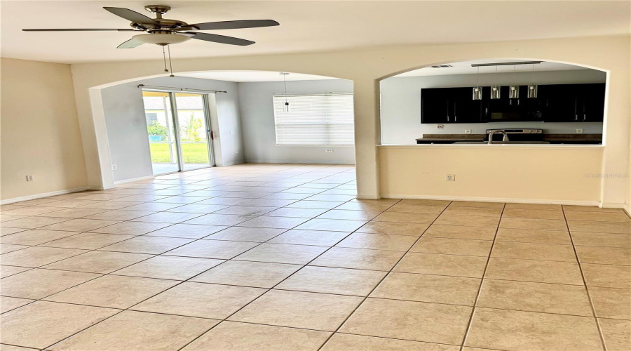 KISSIMMEE, Florida 34746, 4 Bedrooms Bedrooms, ,2 BathroomsBathrooms,Residential,For Sale,THE OAKS,0,MFRS5152726