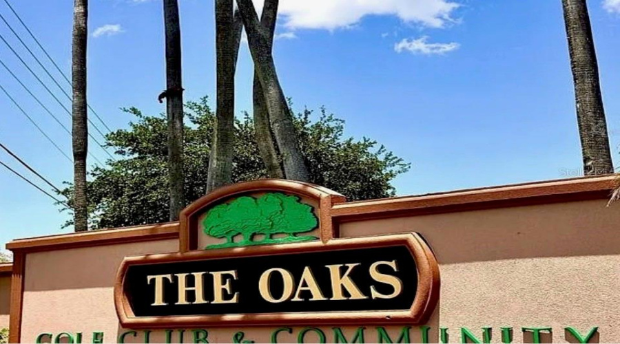 Kissimmee, Florida 34746, 4 Bedrooms Bedrooms, ,2 Bathroomsbathrooms,Residential,For Sale,The Oaks,0,Mfrs5152726