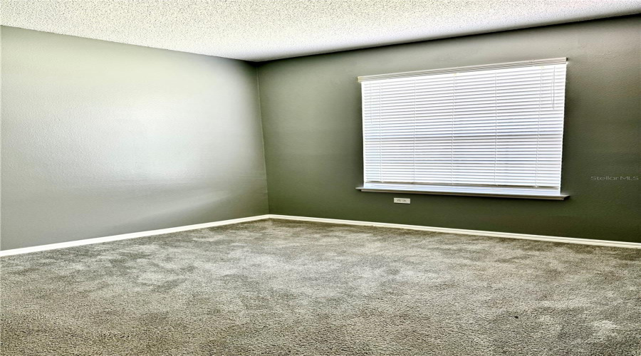 KISSIMMEE, Florida 34746, 4 Bedrooms Bedrooms, ,2 BathroomsBathrooms,Residential,For Sale,THE OAKS,0,MFRS5152726