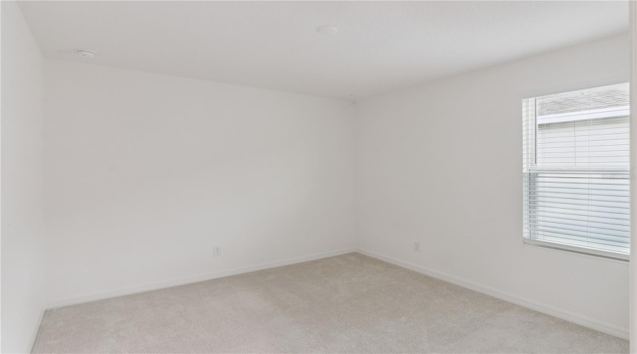 DAVENPORT, Florida 33837, 4 Bedrooms Bedrooms, ,2 BathroomsBathrooms,Residential,For Sale,SCRUB OAK HAMMOCK,0,MFRO6418995