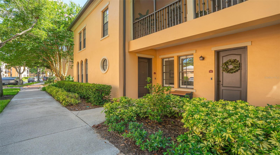 Front Right Side walk