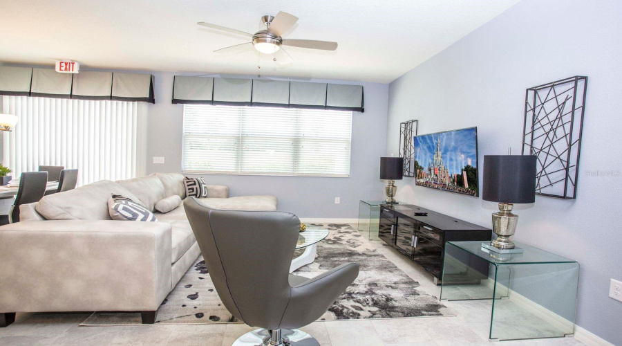 KISSIMMEE, Florida 34746, 4 Bedrooms Bedrooms, ,3 BathroomsBathrooms,Residential,For Sale,ADELAIDE,0,MFRO6397314