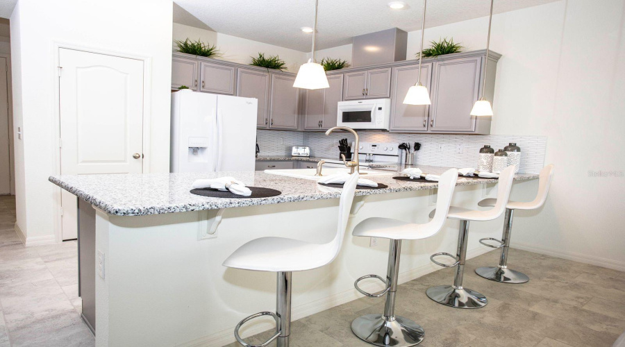 KISSIMMEE, Florida 34746, 4 Bedrooms Bedrooms, ,3 BathroomsBathrooms,Residential,For Sale,ADELAIDE,0,MFRO6397314