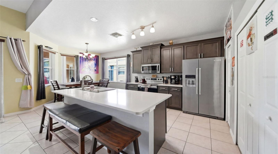 DAVENPORT, Florida 33897, 4 Bedrooms Bedrooms, ,3 BathroomsBathrooms,Residential,For Sale,ORISTA,0,MFRO6421004