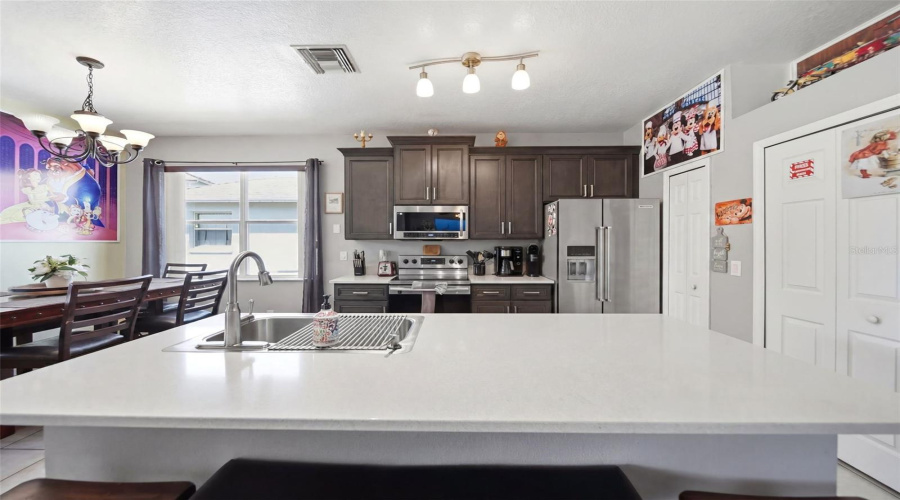 DAVENPORT, Florida 33897, 4 Bedrooms Bedrooms, ,3 BathroomsBathrooms,Residential,For Sale,ORISTA,0,MFRO6421004