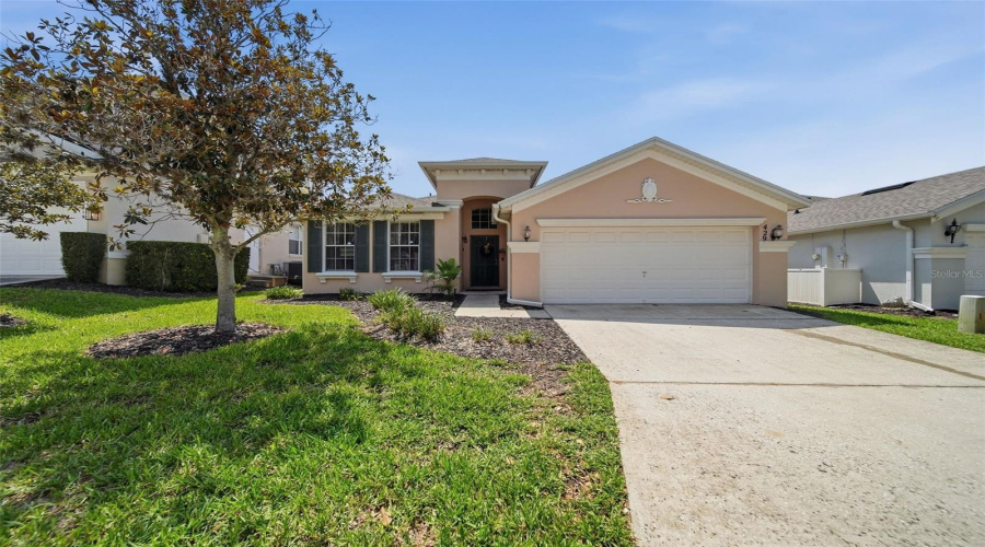 DAVENPORT, Florida 33897, 4 Bedrooms Bedrooms, ,3 BathroomsBathrooms,Residential,For Sale,ORISTA,0,MFRO6421004