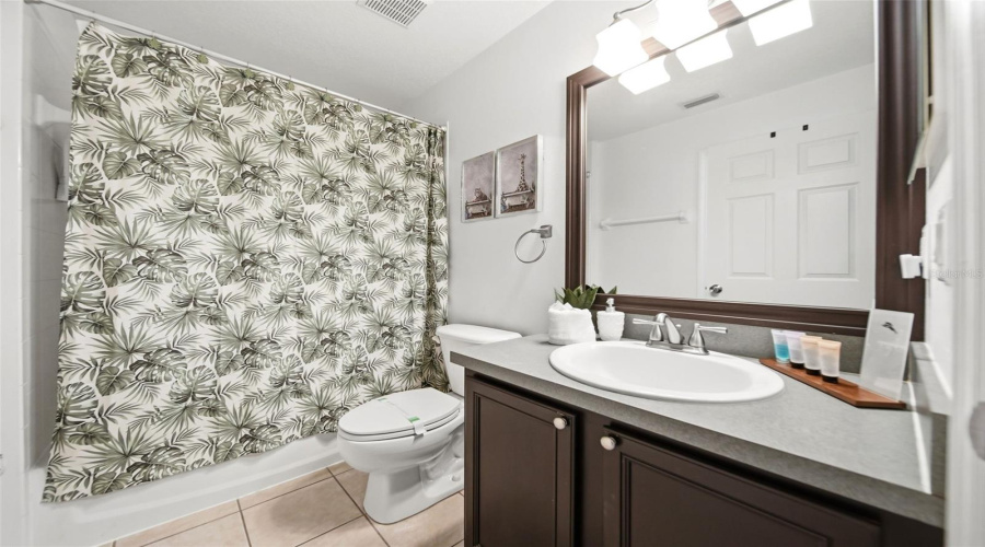 DAVENPORT, Florida 33897, 4 Bedrooms Bedrooms, ,3 BathroomsBathrooms,Residential,For Sale,ORISTA,0,MFRO6421004