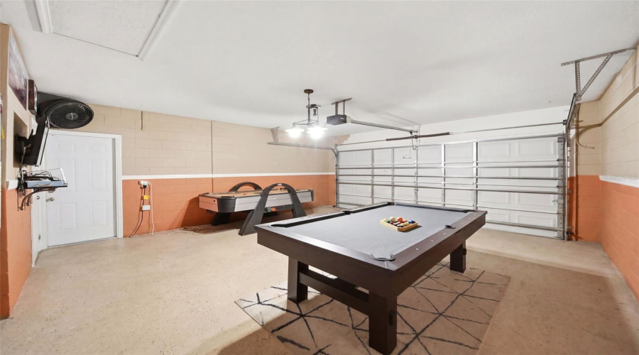 DAVENPORT, Florida 33897, 4 Bedrooms Bedrooms, ,3 BathroomsBathrooms,Residential,For Sale,ORISTA,0,MFRO6421004