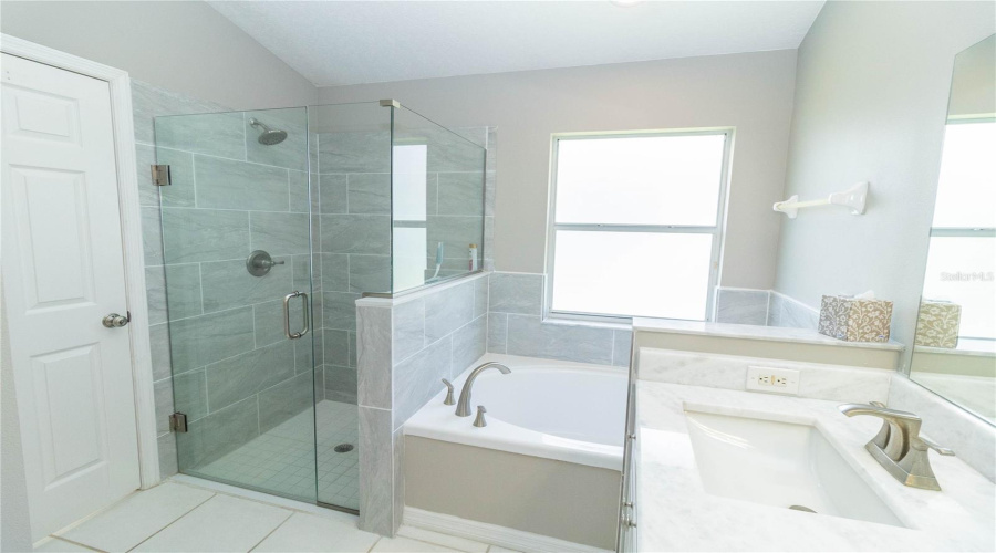 KISSIMMEE, Florida 34746, 4 Bedrooms Bedrooms, ,2 BathroomsBathrooms,Residential,For Sale,SOARING EAGLE,0,MFRS5152630