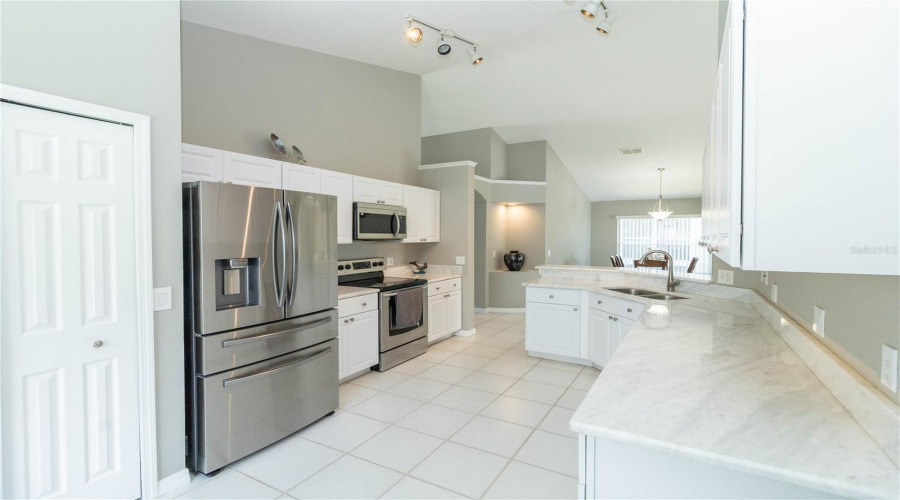 KISSIMMEE, Florida 34746, 4 Bedrooms Bedrooms, ,2 BathroomsBathrooms,Residential,For Sale,SOARING EAGLE,0,MFRS5152630