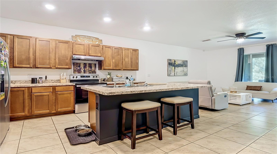 DAVENPORT, Florida 33837, 3 Bedrooms Bedrooms, ,2 BathroomsBathrooms,Residential,For Sale,YELLOW FINCH,0,MFRG5114317