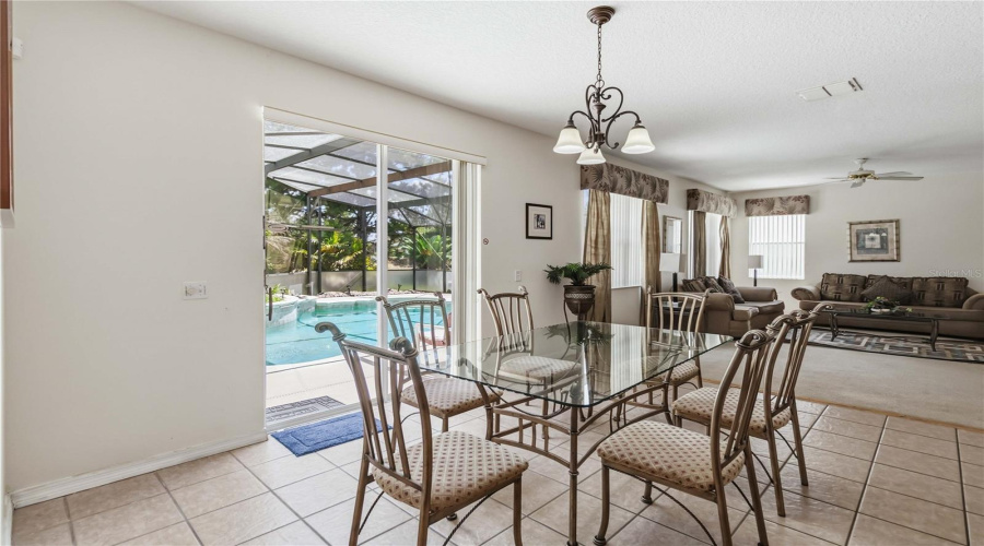 DAVENPORT, Florida 33896, 4 Bedrooms Bedrooms, ,3 BathroomsBathrooms,Residential,For Sale,BAY LEAF,0,MFRO6420088