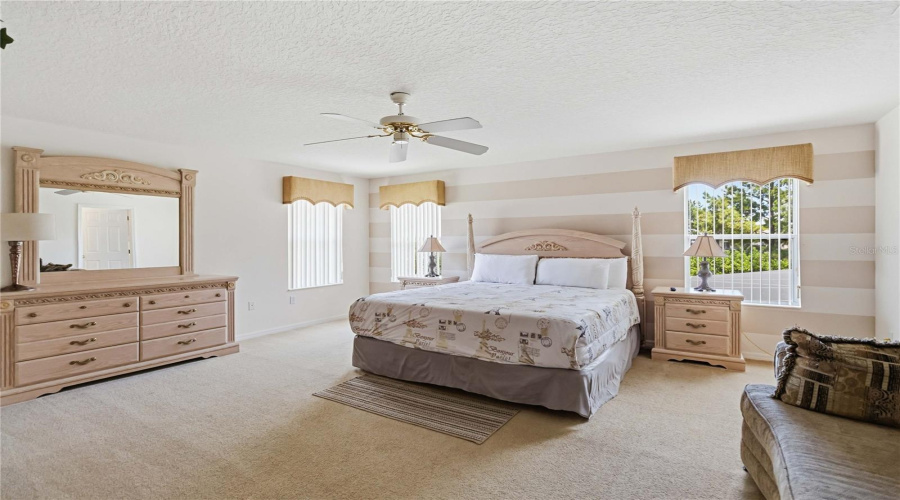 DAVENPORT, Florida 33896, 4 Bedrooms Bedrooms, ,3 BathroomsBathrooms,Residential,For Sale,BAY LEAF,0,MFRO6420088