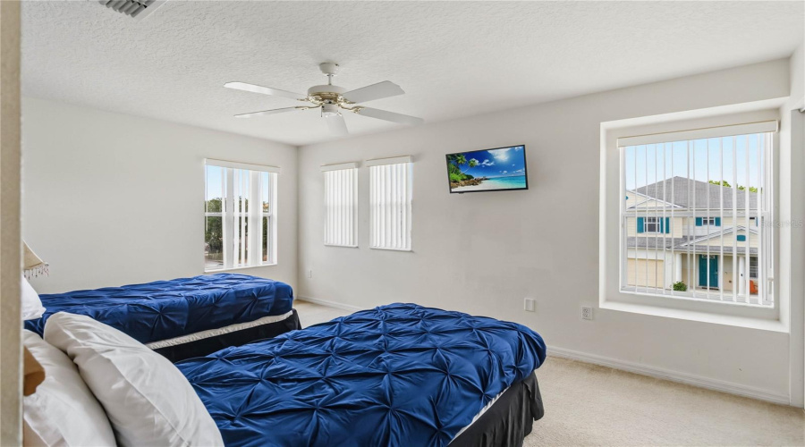 DAVENPORT, Florida 33896, 4 Bedrooms Bedrooms, ,3 BathroomsBathrooms,Residential,For Sale,BAY LEAF,0,MFRO6420088