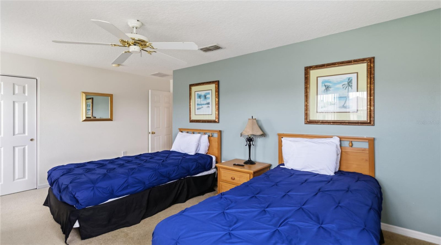 DAVENPORT, Florida 33896, 4 Bedrooms Bedrooms, ,3 BathroomsBathrooms,Residential,For Sale,BAY LEAF,0,MFRO6420088