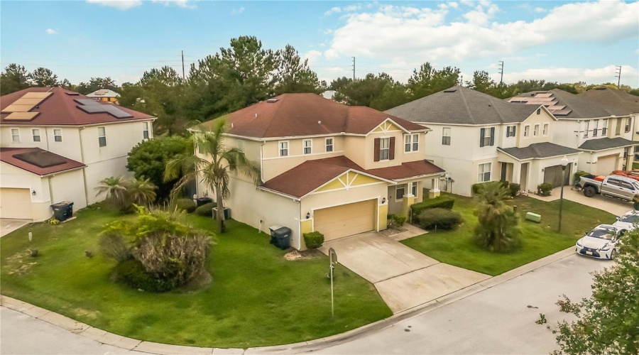 DAVENPORT, Florida 33896, 4 Bedrooms Bedrooms, ,3 BathroomsBathrooms,Residential,For Sale,BAY LEAF,0,MFRO6420088