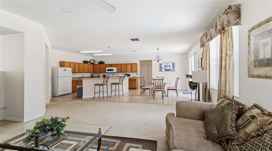 DAVENPORT, Florida 33896, 4 Bedrooms Bedrooms, ,3 BathroomsBathrooms,Residential,For Sale,BAY LEAF,0,MFRO6420088