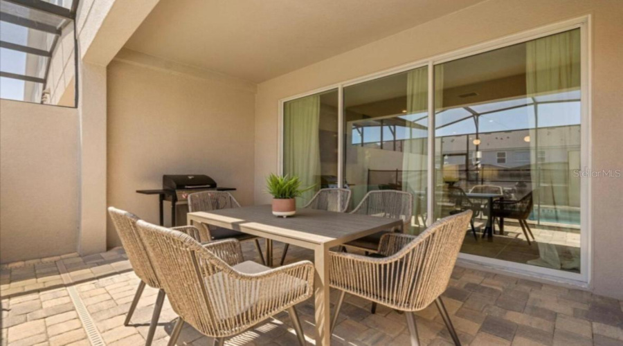 KISSIMMEE, Florida 34747, 5 Bedrooms Bedrooms, ,4 BathroomsBathrooms,Residential,For Sale,DISTANT SUN,0,MFRS5152725
