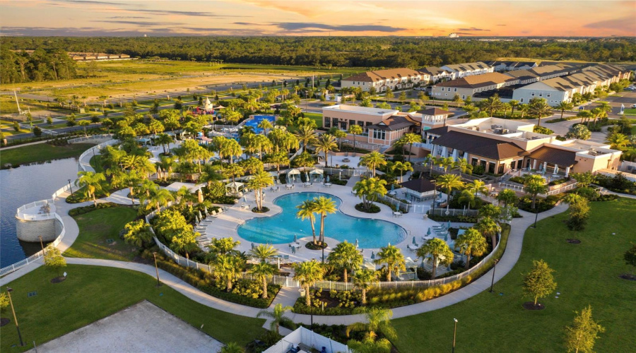 KISSIMMEE, Florida 34747, 5 Bedrooms Bedrooms, ,4 BathroomsBathrooms,Residential,For Sale,DISTANT SUN,0,MFRS5152725
