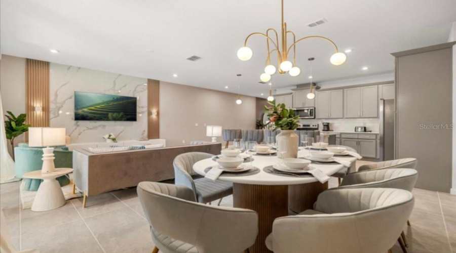 KISSIMMEE, Florida 34747, 5 Bedrooms Bedrooms, ,4 BathroomsBathrooms,Residential,For Sale,DISTANT SUN,0,MFRS5152725