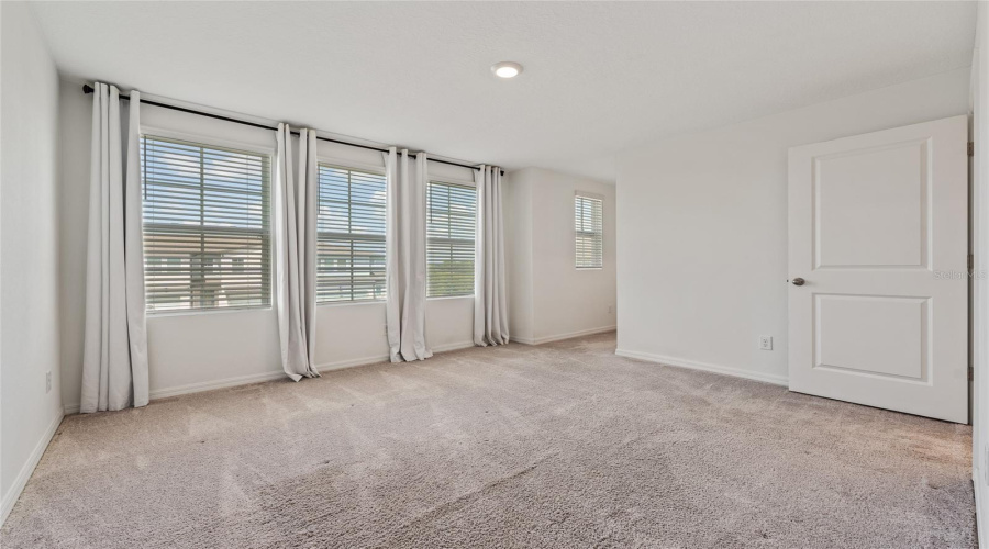 DAVENPORT, Florida 33896, 3 Bedrooms Bedrooms, ,2 BathroomsBathrooms,Residential,For Sale,SANIBEL,0,MFRS5152705
