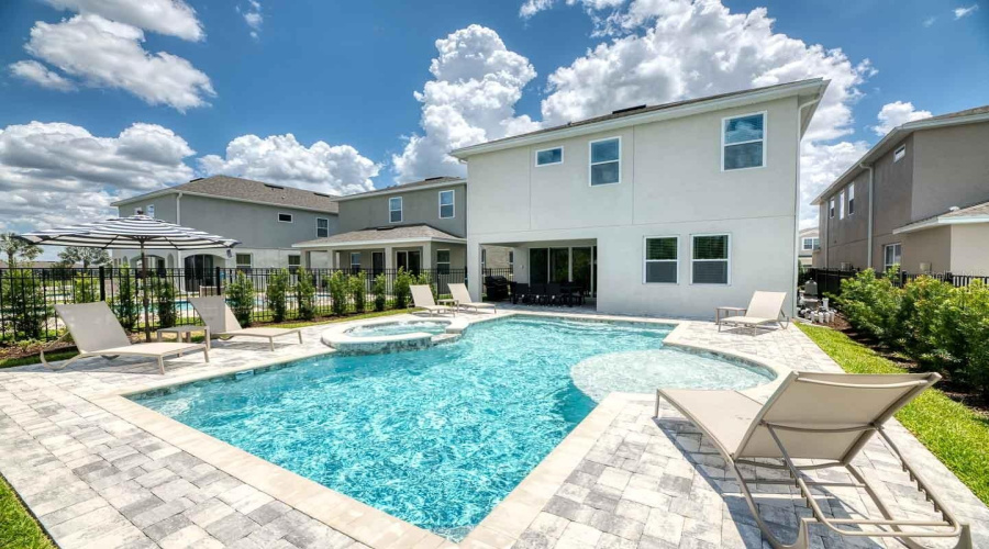 KISSIMMEE, Florida 34747, 6 Bedrooms Bedrooms, ,6 BathroomsBathrooms,Residential,For Sale,SOUTHFIELD,0,MFRS5152724