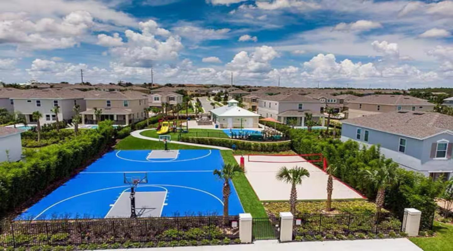 KISSIMMEE, Florida 34747, 6 Bedrooms Bedrooms, ,6 BathroomsBathrooms,Residential,For Sale,SOUTHFIELD,0,MFRS5152724