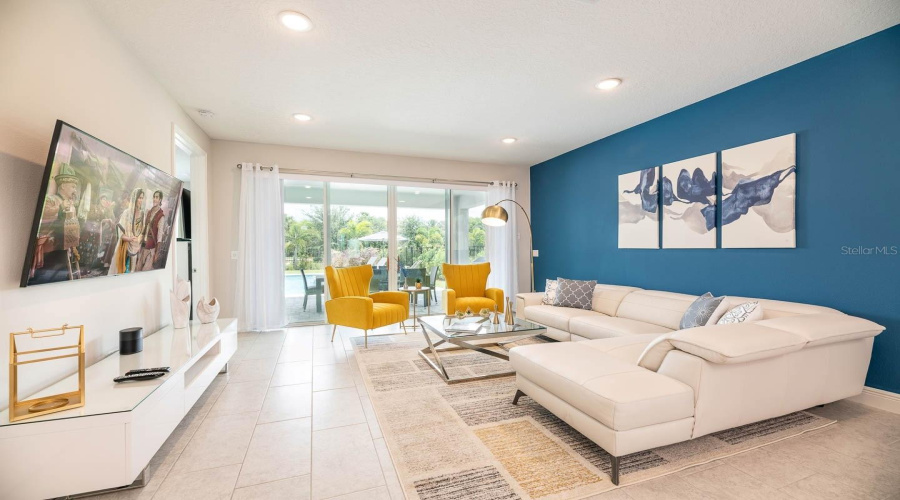 KISSIMMEE, Florida 34747, 6 Bedrooms Bedrooms, ,6 BathroomsBathrooms,Residential,For Sale,SOUTHFIELD,0,MFRS5152724