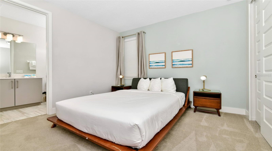 KISSIMMEE, Florida 34747, 6 Bedrooms Bedrooms, ,6 BathroomsBathrooms,Residential,For Sale,SOUTHFIELD,0,MFRO6419642