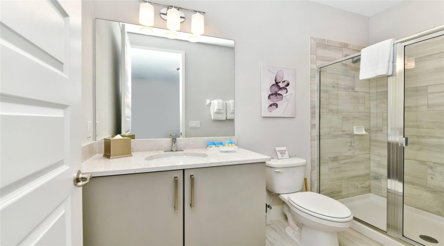 KISSIMMEE, Florida 34747, 6 Bedrooms Bedrooms, ,6 BathroomsBathrooms,Residential,For Sale,SOUTHFIELD,0,MFRO6419642