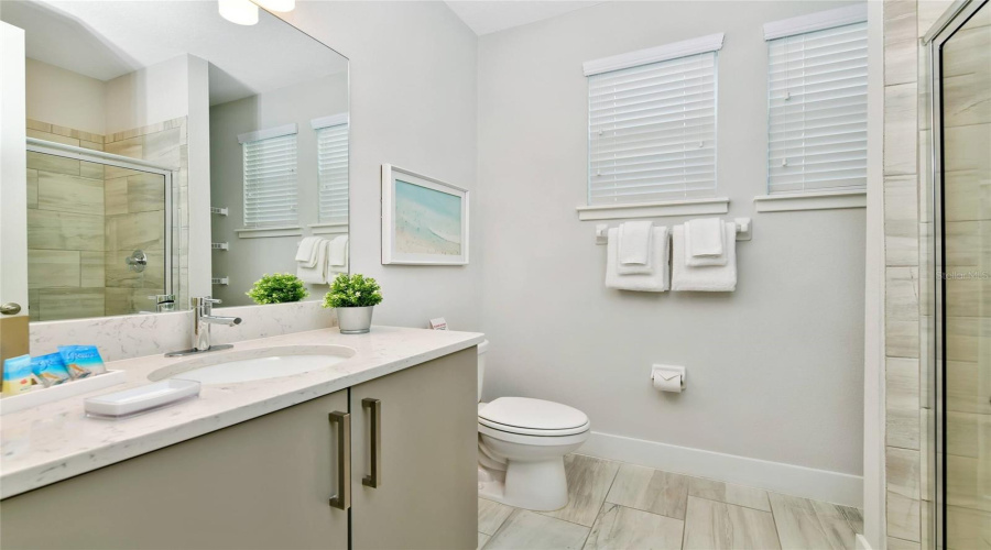 KISSIMMEE, Florida 34747, 6 Bedrooms Bedrooms, ,6 BathroomsBathrooms,Residential,For Sale,SOUTHFIELD,0,MFRO6419642