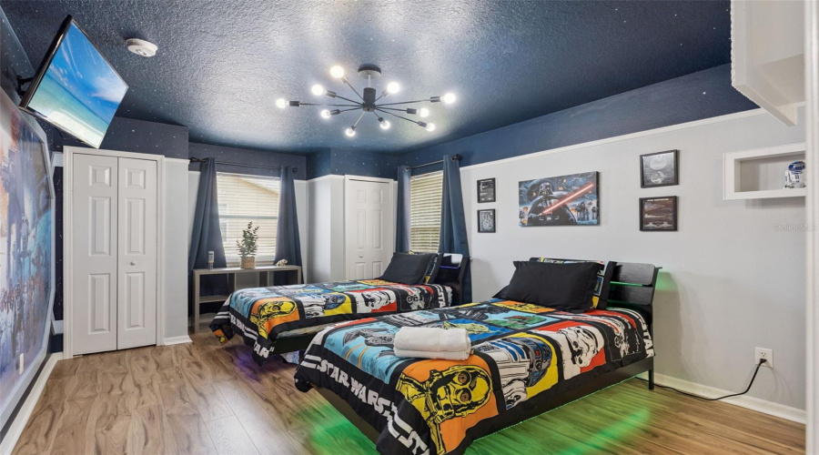 KISSIMMEE, Florida 34747, 6 Bedrooms Bedrooms, ,6 BathroomsBathrooms,Residential,For Sale,ACADIA ESTATES,0,MFRO6420745