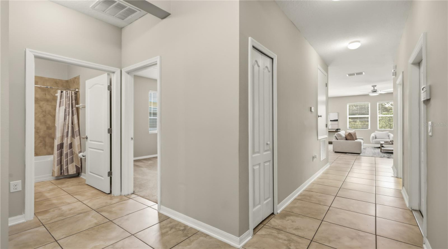 DAVENPORT, Florida 33837, 3 Bedrooms Bedrooms, ,2 BathroomsBathrooms,Residential,For Sale,LAKESHORE,0,MFRO6390226