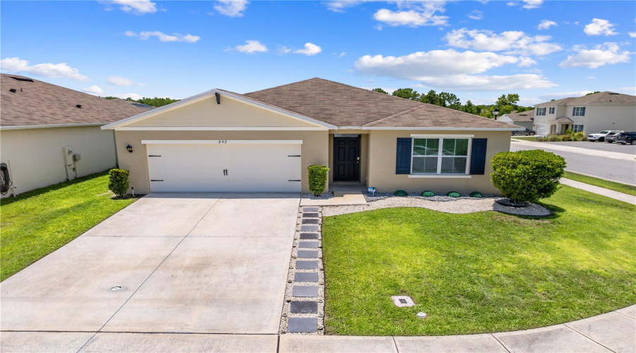 DAVENPORT, Florida 33897, 4 Bedrooms Bedrooms, ,2 BathroomsBathrooms,Residential,For Sale,IGUANA,0,MFRS5142490