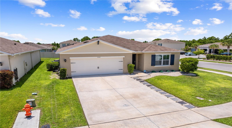 DAVENPORT, Florida 33897, 4 Bedrooms Bedrooms, ,2 BathroomsBathrooms,Residential,For Sale,IGUANA,0,MFRS5142490